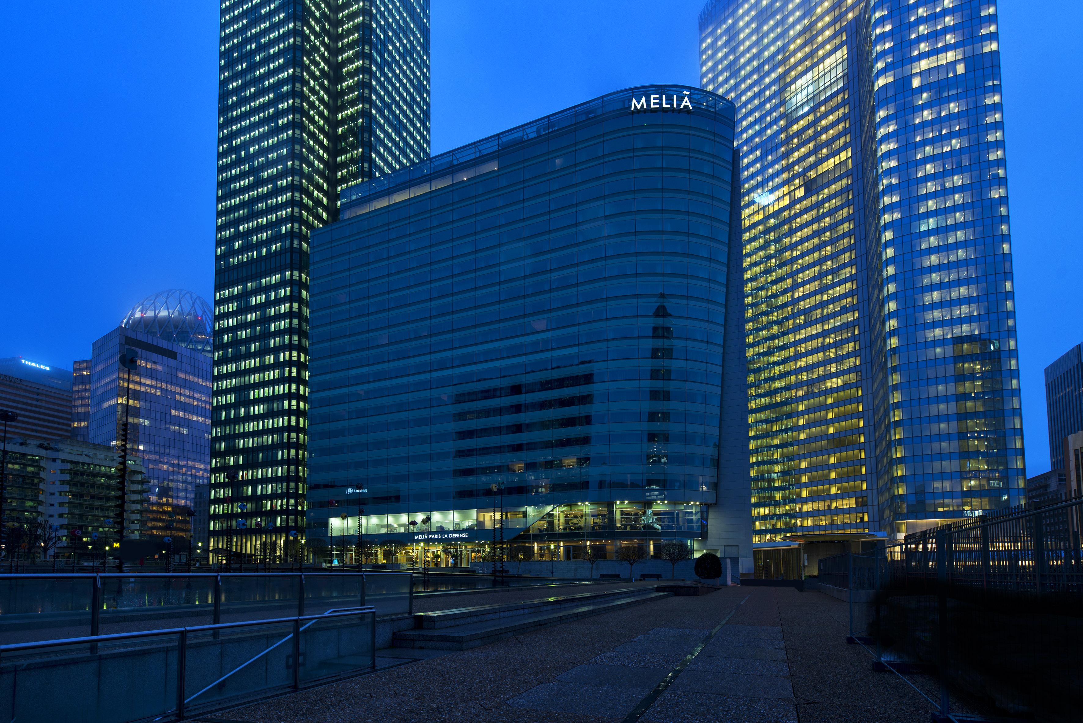 Melia Paris La Defense Hotel Courbevoie Exterior photo